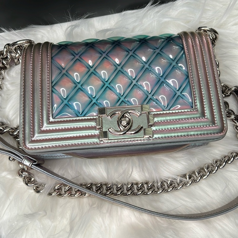 CHANEL MERMAID BOY BAG PURPLE 18S SMALL IRIDESCENT WATER FLAP Ultra Limited SSC - Picture 3 of 17